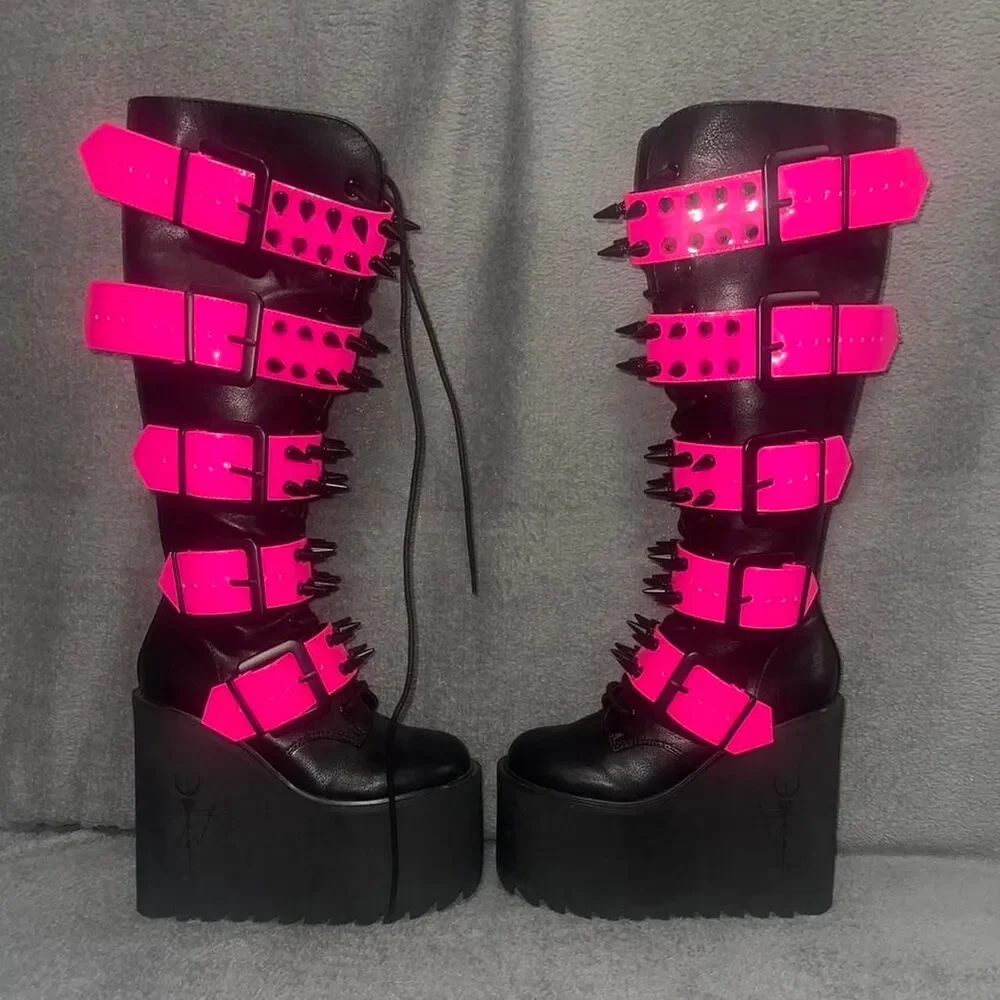 Dolls-kill Women's Pink Boots
